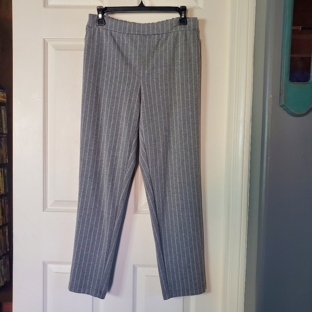 Banana Republic Handey Pants Gray Pinstripe Pull-on Comfort Career Office Sz 6